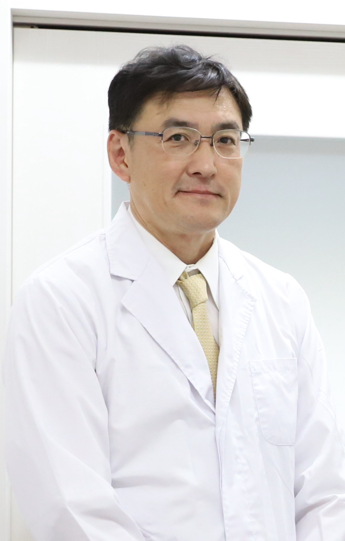 医師 金子嘉成